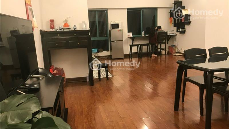 Bán căn hộ chung cư 671 Hoàng Hoa Thám, 75m2, 2 PN, căn góc, giá 4.6tỷ. Nội thất đẹp. Mát mẻ - Ảnh 2