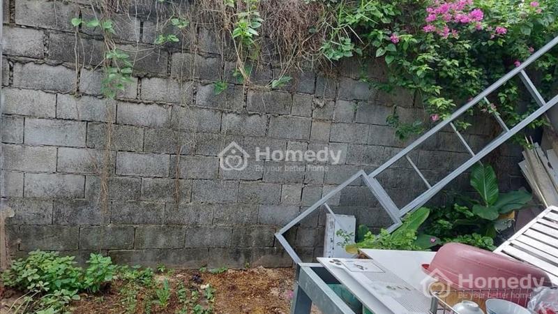 Cần bán Nhà Gác Lửng Phú Mỹ Nhánh DX08, nhà thoáng mát đường ô tô chạy - Ảnh 2