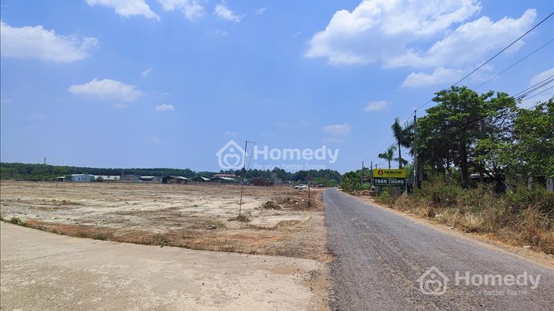 Bán gấp đất tại Tân Thành giáp QL14 200-300m2 có hỗ trợ ngân hàng (tổng giá 630tr) - Ảnh 1