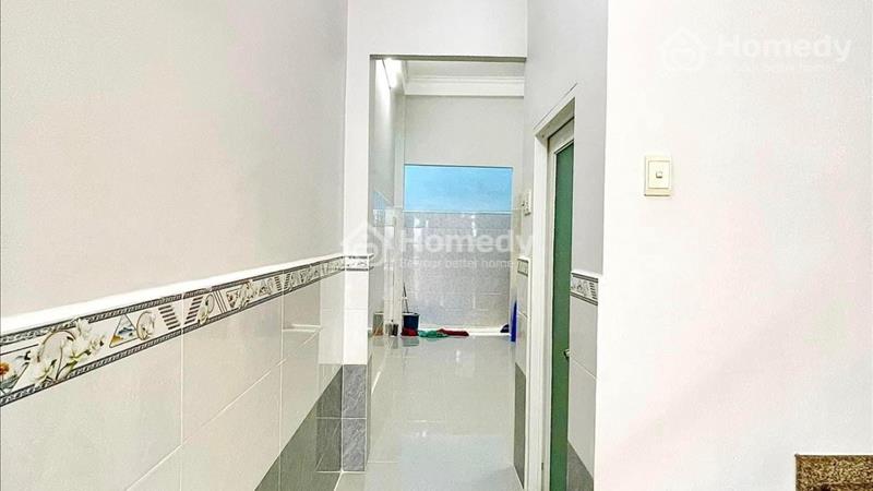 Chia tài sản bán nhanh nhà Q. 10, hẻm 436 Đ. 3/2, DT 63m2, Giá 1 tỷ 450 - Lh Bình 0705999523 - Ảnh 1