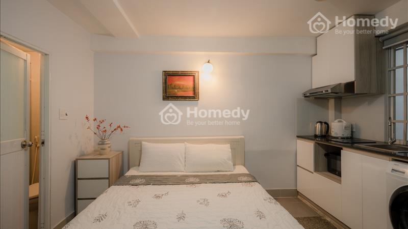 Căn hộ tầng trệt có giếng trời, đủ nội thất, bếp tiện nghi và cực yên tĩnh - Ảnh 2