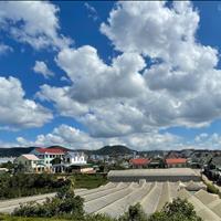 Bán đất mặt tiền đường nhựa huyện Lạc Dương. Hai bên mặt đường, giá bán 40 tỷ