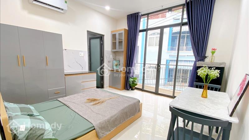 Cho thuê căn hộ ban công lớn tại P.10 Q.Tân Bình ngay ngã tư Bảy Hiền - Ảnh 1