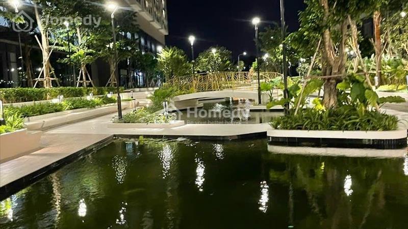 Chính chủ cần ra nhanh căn hộ 68m2 - view sông Sài Gòn & Landmark 81 - giá full 3 tỷ còn TL - Ảnh 2