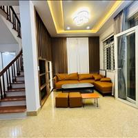 Bán nhà  Xuân La Tây Hồ, 30 m2, 6 tầng, 5.55 tỷ. Nhà cực đẹp, Ở ngay.