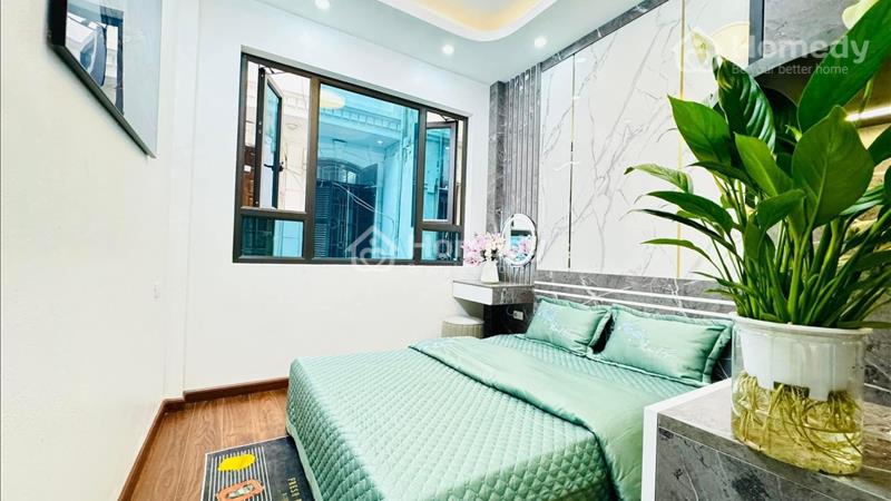 Bán nhà Hoàng Hoa Thám Ba Đình, 35m2, 5 tầng nhỉnh 5 tỷ. Nhà đẹp, Ô tô qua - Ảnh 2