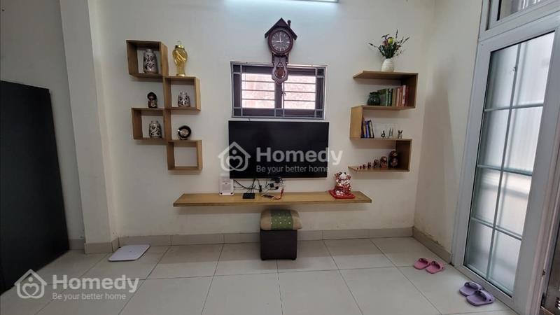 Bán nhà Đội Cấn Liễu Giai Ba Đình Lô Góc Thoáng 3 Mặt Đi Bộ Vài Bước Ra Phố Lớn - Ảnh 2