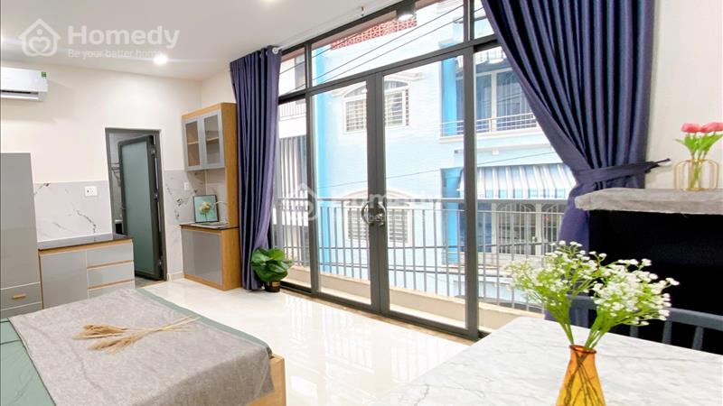 Cho thuê căn hộ ban công lớn tại P.10 Q.Tân Bình ngay ngã tư Bảy Hiền - Ảnh 4