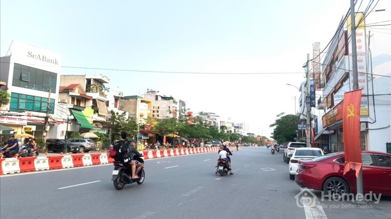 Cho thuê căn góc DT: 55m2, có vỉa hè vị trí đẹp, ngay ngã 4 phố  Tô Hiệu. - Ảnh 1