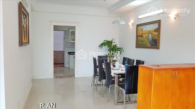 Chủ nhà cần bán gấp CC Carillon Hoàng Hoa Thám Q.TB. DT 93m2, 3P, 2WC. Giá 4,5 tỷ - Ảnh 1