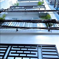 Tt cầu giấy, ở sướng, kêt hợp cho thuê, gần oto, 50m2, 5t, nhỉnh 10 tỷ.