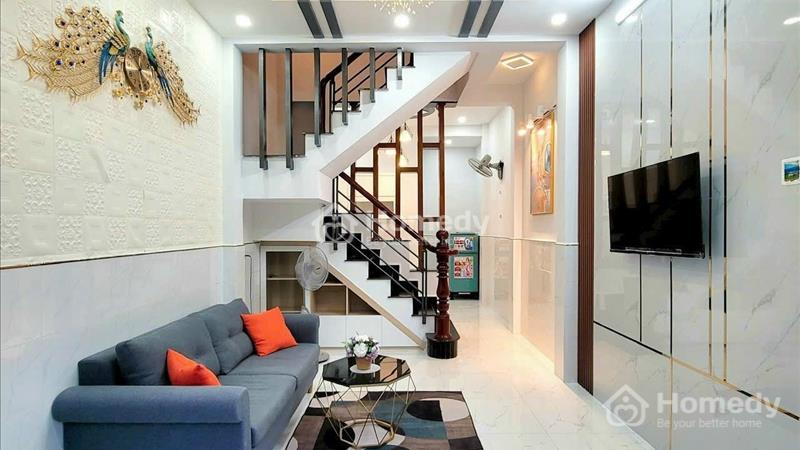 Về quê bán nhà 64m2,1 trệt 2 lầu,SHR,90 triệu,hoàng diệu 2,linh chiểu,thủ đức,LH Hùng 0775069709 - Ảnh 1