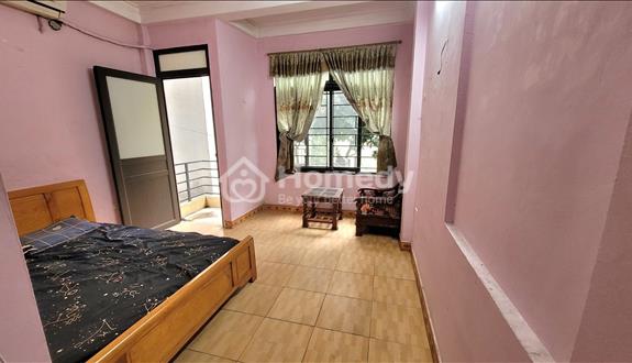 Phòng có WC khép kín rộng thoáng Lĩnh Nam, thang máy, nóng lạnh, điều hòa - Ảnh 1