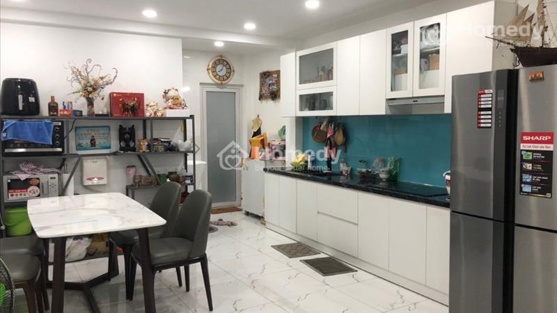 Bán nhà đẹp giữa ĐH Hồng Bàng-Hutech - Giá 7.8 Tỷ - DT 5x17 - 3 Tầng - Ảnh 2