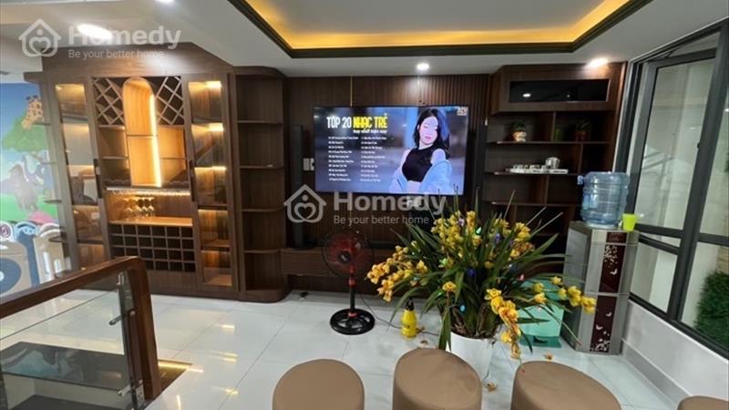 Nhà đẹp hẻm nhựa Huỳnh Tấn Phát Q7, 50m2, 4 Tầng BTCT, Tặng Full nội thất, Chỉ 7.1 Tỷ - Ảnh 3