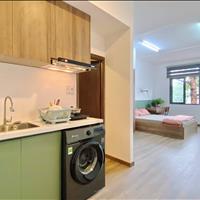 Khai Trương Căn Hộ Ban Công Mới 100%,View Bờ Kè Hoàng Sa, Quận 1