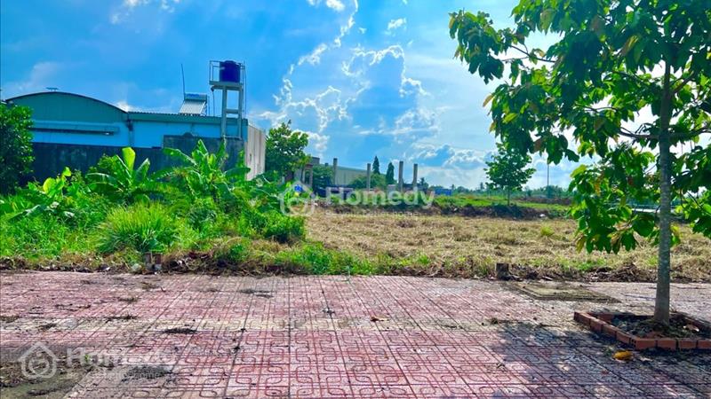 Bán Liền Tay lô đất trung tâm thị trấn - Giá siêu ngợp - Sẵn Sổ Hồng  - Ảnh 1