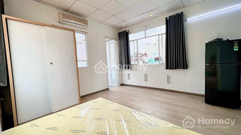 Trống sắn phòng có bancol Lê Văn Sỹ gần sân bay - Ảnh 4