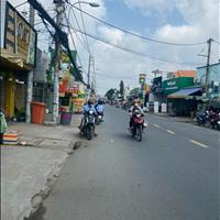 Cần nhượng lại lô đất đẹp mặt tiền giá rẻ 900tr, đường khu ủy ban chợ Rạch Kiến dân trí cao