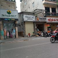 Bán nhà 2 tầng, lô góc mặt phố Trương Định, kinh doanh nhộn nhịp.
