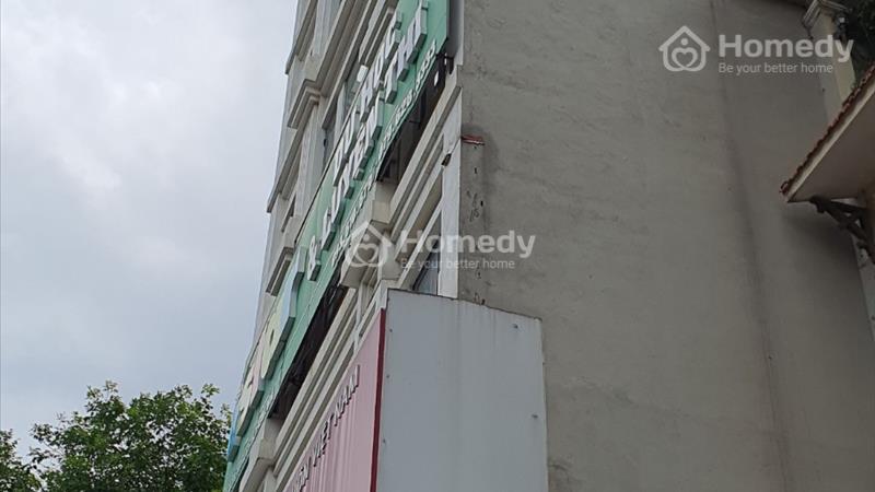  Hiếm! Bán tòa nhà mặt phố Hoàng Cầu nhiều tầng lầu, DT 420 m2, MT Khủng, CTy - VP - Ảnh 2