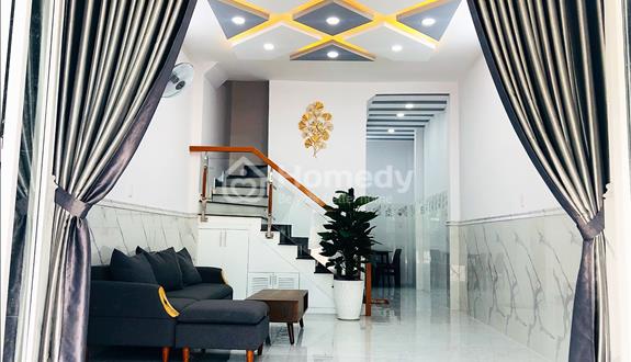 Bán gấp nhà Lạc Long Quân - Q. 11 - 1 tỷ 590Tr - 50m2 - SHR - Ảnh 1