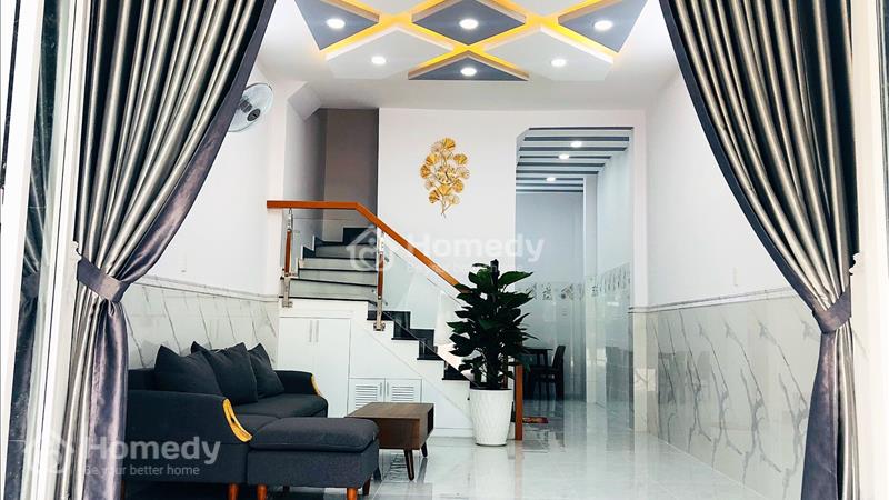 Bán gấp nhà Lạc Long Quân - Q. 11 - 1 tỷ 590Tr - 50m2 - SHR - Ảnh 1