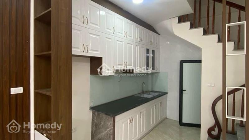 Nhà 31m xây 5 tầng phố đồng dinh thạch bàn Long Biên  - Ảnh 4
