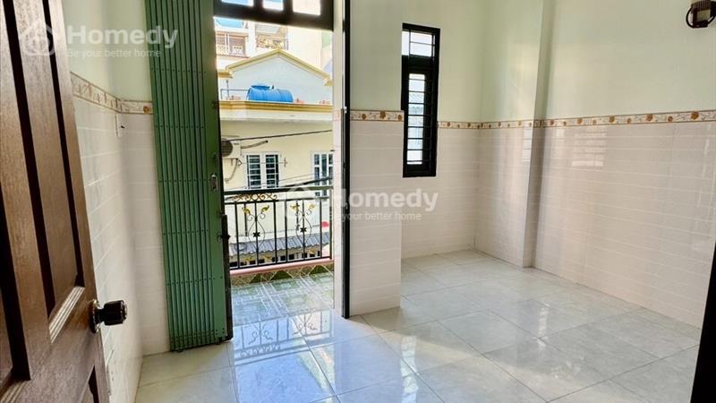 Bán nhà đường Bình Trị Đông, 4 x 11,5 đúc 2 tấm, 4 phòng ngủ,hẻm thông - Ảnh 2