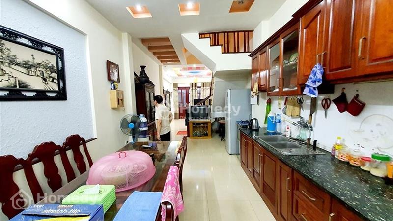 Bán nhà đường Nguyễn Thanh Tuyền, 4m x 18m,3 tầng, nhỉnh 13 tỷ. - Ảnh 2