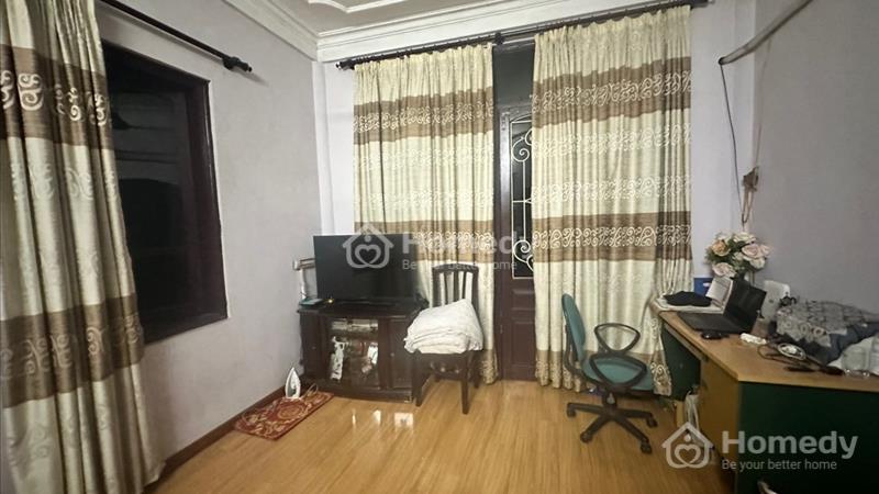 Bán Nhà Đường Tây Sơn 42.5m2, 4 tầng, MT 5.8m Ô tô đỗ cửa hiếm có giá chỉ 12.75 Tỷ  - Ảnh 2