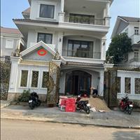 Biệt Thự Đặng Thuỳ Trâm 15x17m, Trệt, 2lầu. 10pn, 10wc. Thang máy. Hợp VPCT.