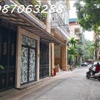Bán nhà phố đõ quang-  cầu giấy 40m nhà 5 tầng ô tô dừng đỗ ngày  đêm