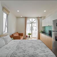 Siêu phẩm căn hộ full nội thất kết hợp cùng cửa sổ lớn và ban công