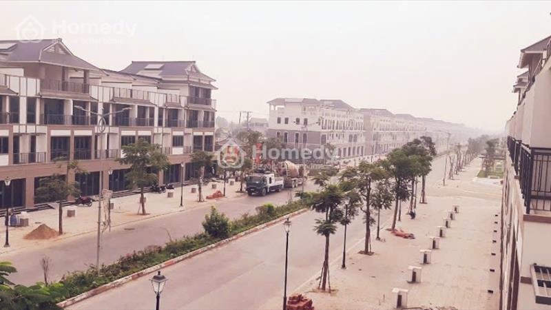 Cần Bán Và Cho Thuê Nhà Phố Thương Mại, Shophouse Mặt Tiền Đường 3/2 Hậu Nghĩa, Đức Hòa, Long An. - Ảnh 1