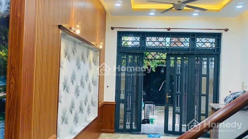Cắt lỗ sâu bán gấp nhà Đình Phong Phú Q9 60m2 chỉ 2tyr hơn sổ sẵn sang - Ảnh 2