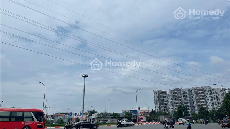 Bán khuôn đất lớn 2 mặt tiền vòng xoay Liên phường, 5872m2, 5xx tỷ. - Ảnh 4