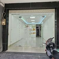 MT Nguyễn Văn Thương 4x20m 1Trệt 2Lầu. 6P 3wc 30tr 