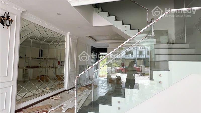  Nhà Phố Mặt Tiền Quốc Lộ 13 Ngay Đối Diện Bò Sữa Long Thành - Ảnh 3