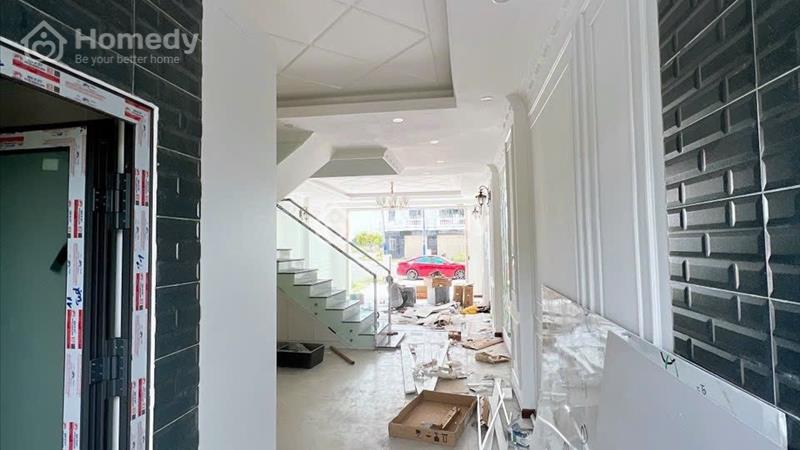  Nhà Phố Mặt Tiền Quốc Lộ 13 Ngay Đối Diện Bò Sữa Long Thành - Ảnh 4