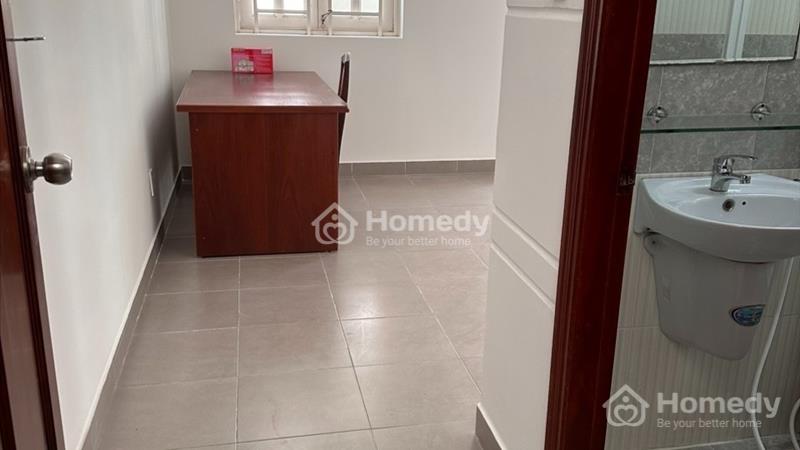 HXH Nơ Trang Long 5x11m, Trệt, Lửng, 3Lầu ST. 6pn, 7wc. Hợp VPCT+ở - Ảnh 4