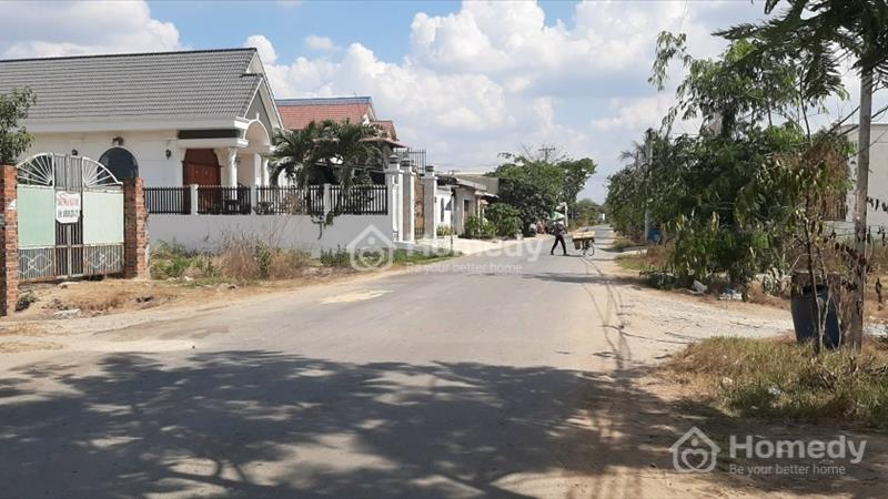 Cần bán đất mặt tiền đường bàu sen vào 30m ở đức lập hạ, gần thị trấn hậu nghĩa, đức hòa long an. - Ảnh 1