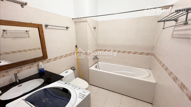 Căn hộ đầy đủ nội thất rộng đến 50m2 mặt tiền Nguyễn Thị Minh Khai, ban công lớn, mấy giặt riêng - Ảnh 8
