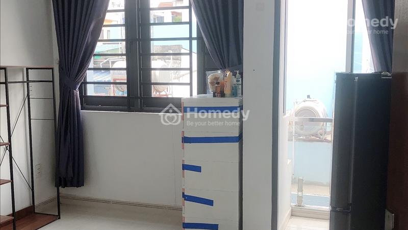 Cho thuê phòng đẹp nội thất cơ bản- có ban công- yên tĩnh- giá rẻ - Ảnh 1