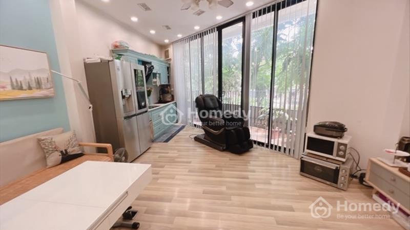 Nhà mặt phố, 5 tầng, 1 mặt phố, 1 mặt ngõ ô tô, vỉa hè đá bóng, quận HBT, chỉ hơn 16 tỷ - Ảnh 4
