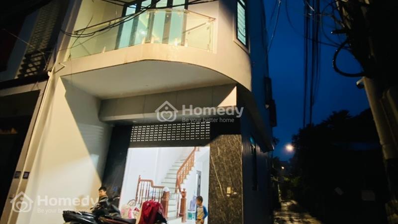 Nhà DÂN XÂY Lô góc 2 mặt tiền đường thông oto đỗ cửa - Ảnh 3