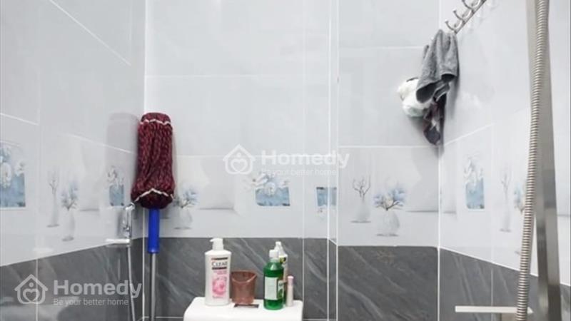 Chính chủ cần bán nhà mặt tiền đường Đoàn Văn Bơ, Phường 13, Quận 4 - Ảnh 2