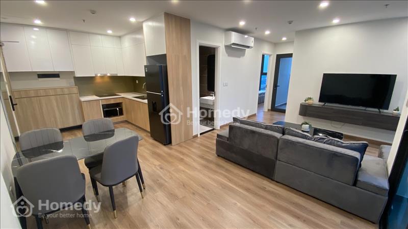 Cho thuê căn góc tầng trung 2PN 2WC full nội thất mới 100% tòa Imperia khu Vinhomes Smart City - Ảnh 1