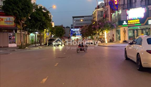 Cho thuê cả 2 tầng căn shophouse khu 31ha toạ lạc nơi sầm uất nhất Trâu Quỳ - Ảnh 1