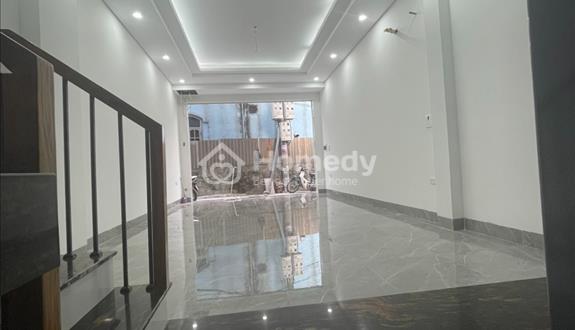 Bán nhà 5 tầng thang máy ô tô vào diện tích 40m  - Ảnh 1
